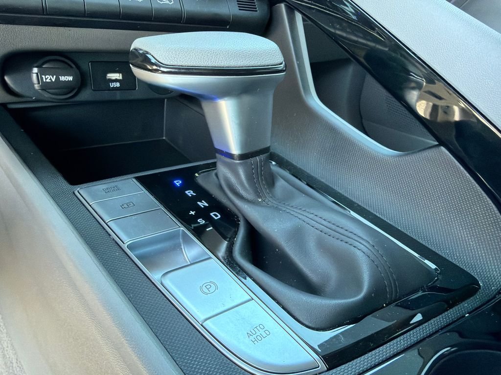 2025 Hyundai Elantra Blue - Photo 30