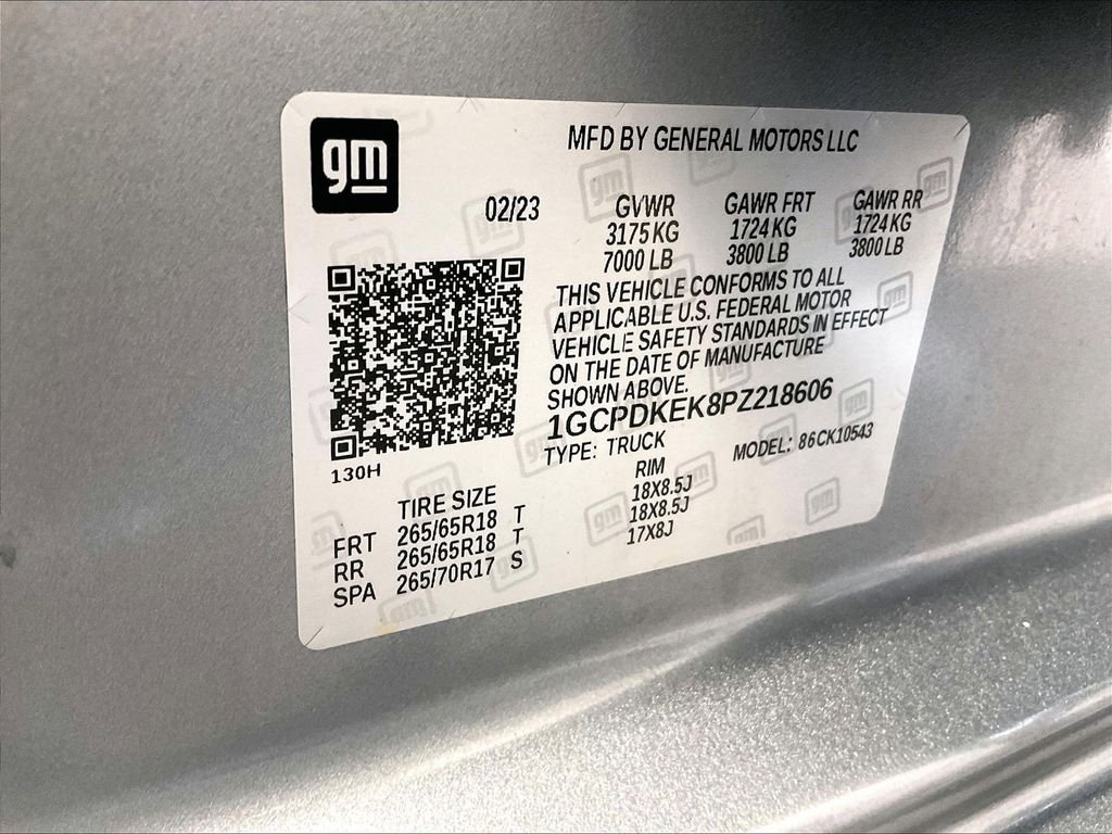 Used 2023 Gray Chevrolet LT image 36