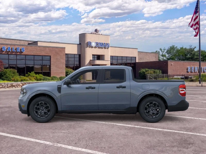 New 2026 Azure Gray Metallic Tri-Coat Ford XLT image 3