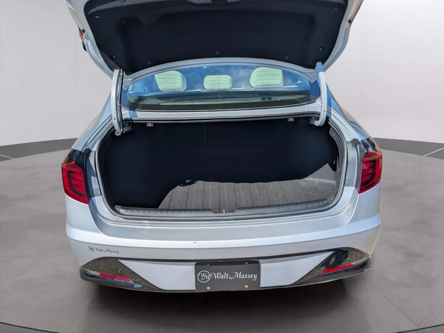 Used 2023 Curated Silver Hyundai SEL image 42
