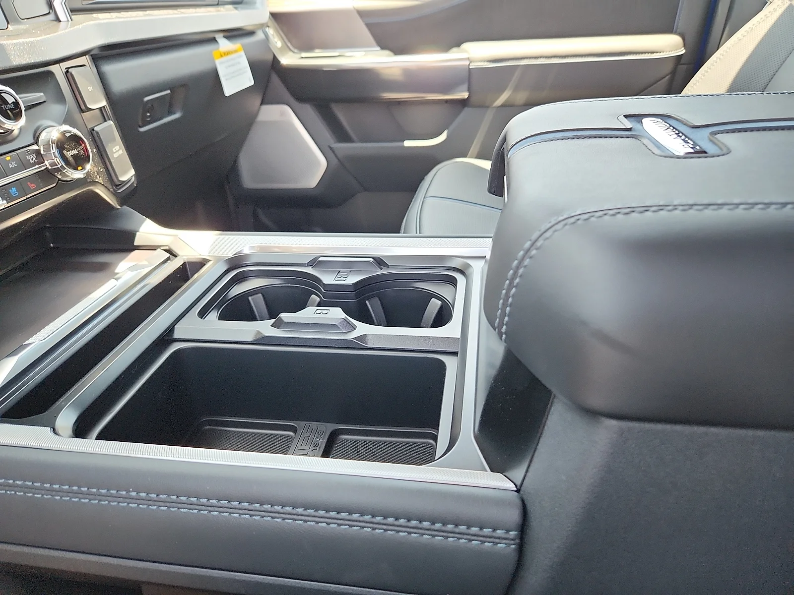New 2026 Argon Blue Metallic Ford F-250® Platinum® image 25