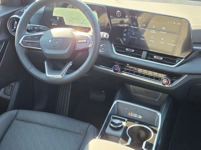 New 2027 White Chevrolet LT image 38