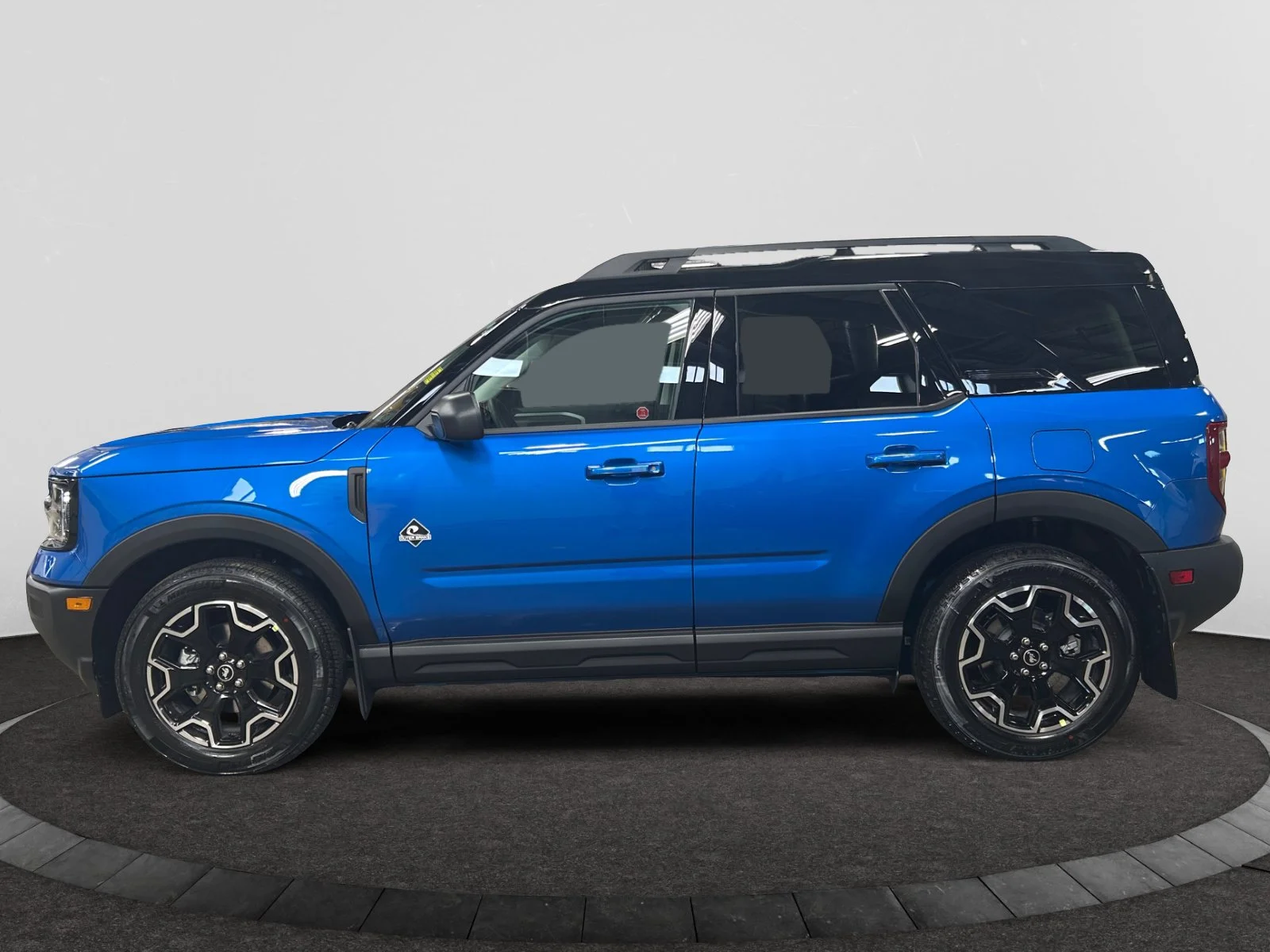 New 2026 Velocity Blue Metallic Ford Outer Banks image 2