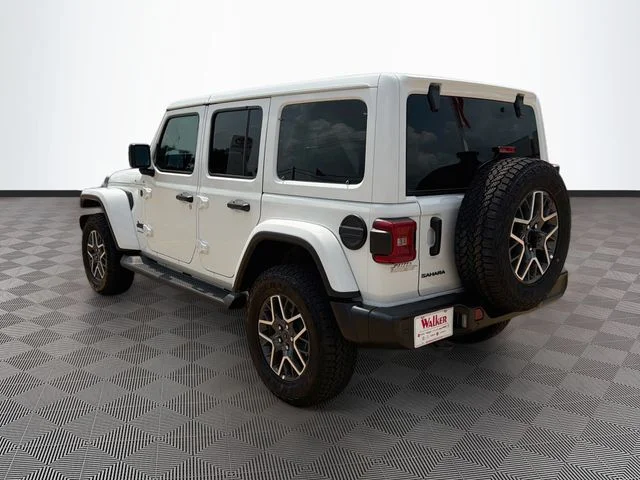 New 2026 Bright White Clear-Coat Exterior Paint Jeep Sahara image 5