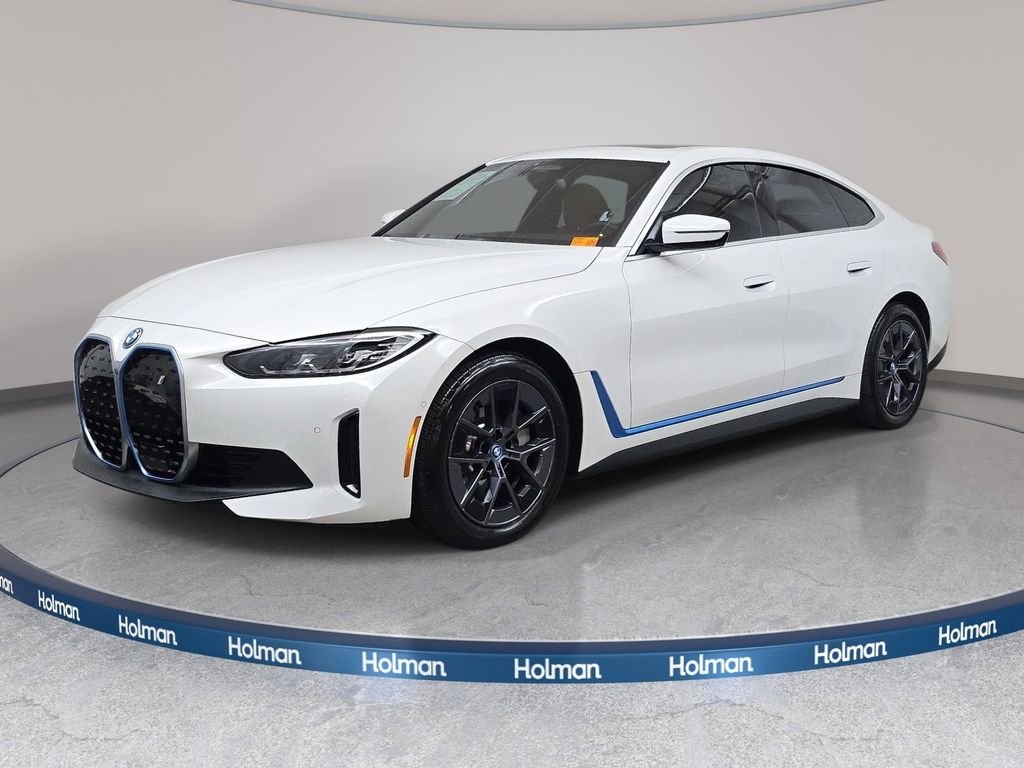 2023 BMW i4 eDrive35's photo