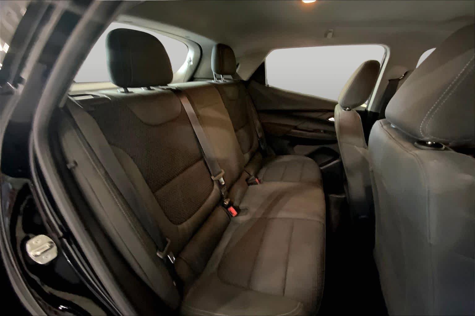 Used 2023 Mosaic Black Metallic Chevrolet 1LT image 18