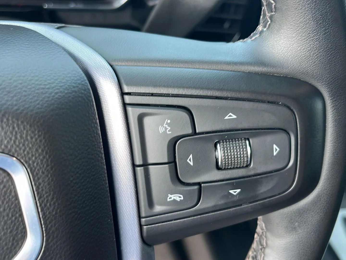 2023 GMC Sierra 1500 Elevation - Photo 12