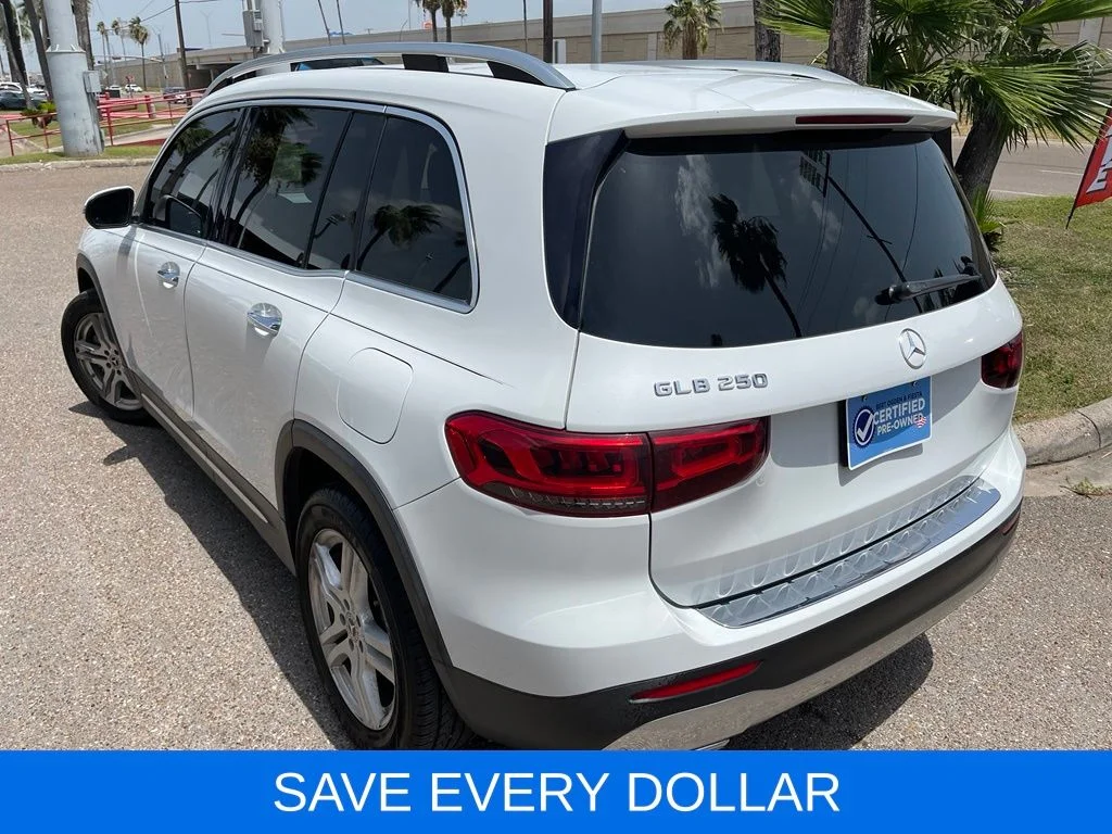 Used 2020  Mercedes-Benz GLB 250 image 4