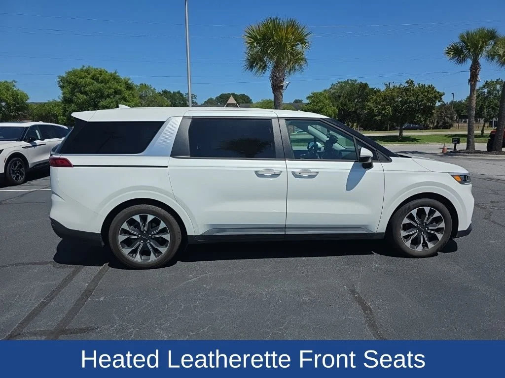 Used 2024 Snow White Pearl Kia EX image 2