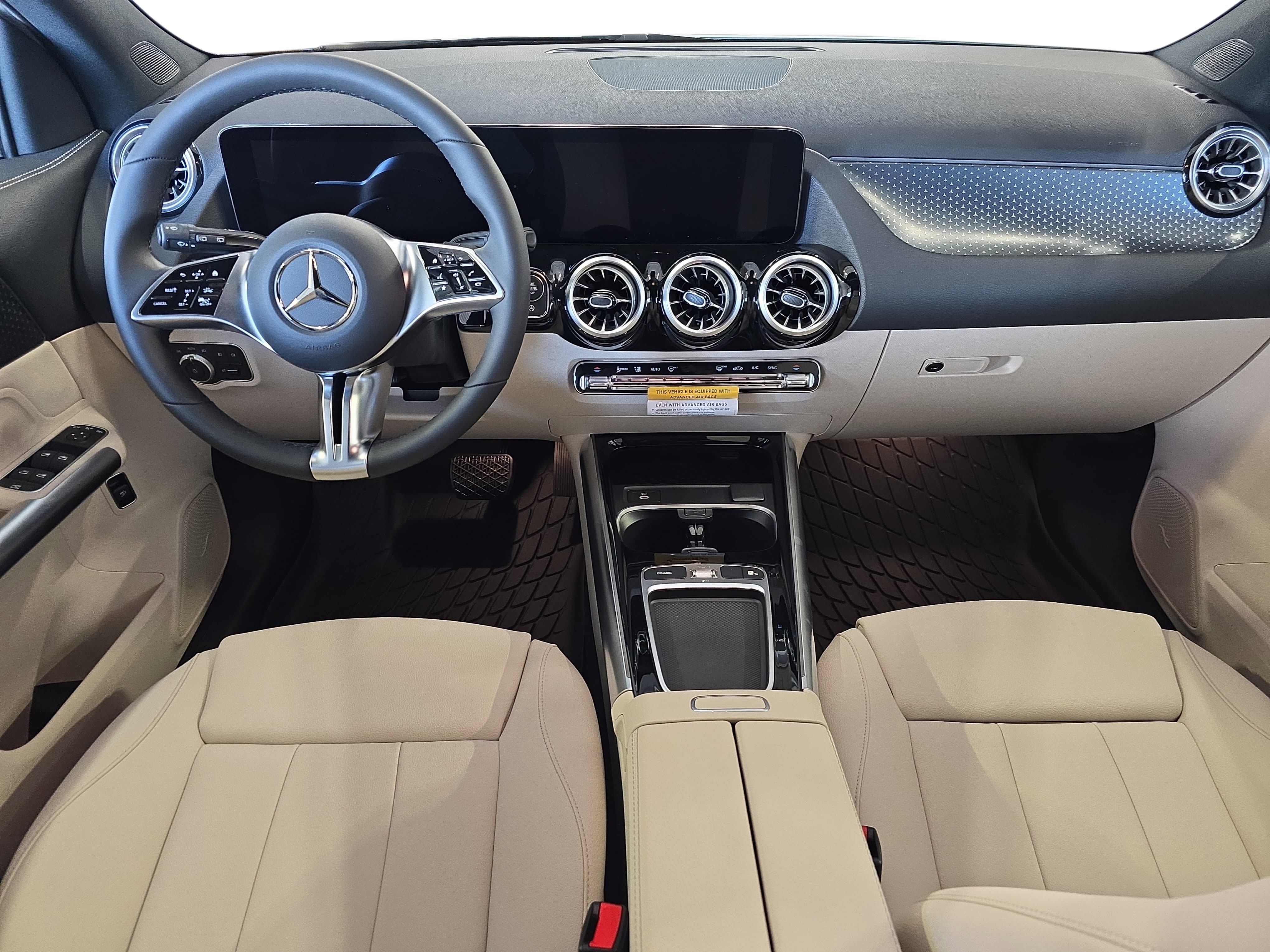 New 2026 Polar White Mercedes-Benz GLA250 image 9