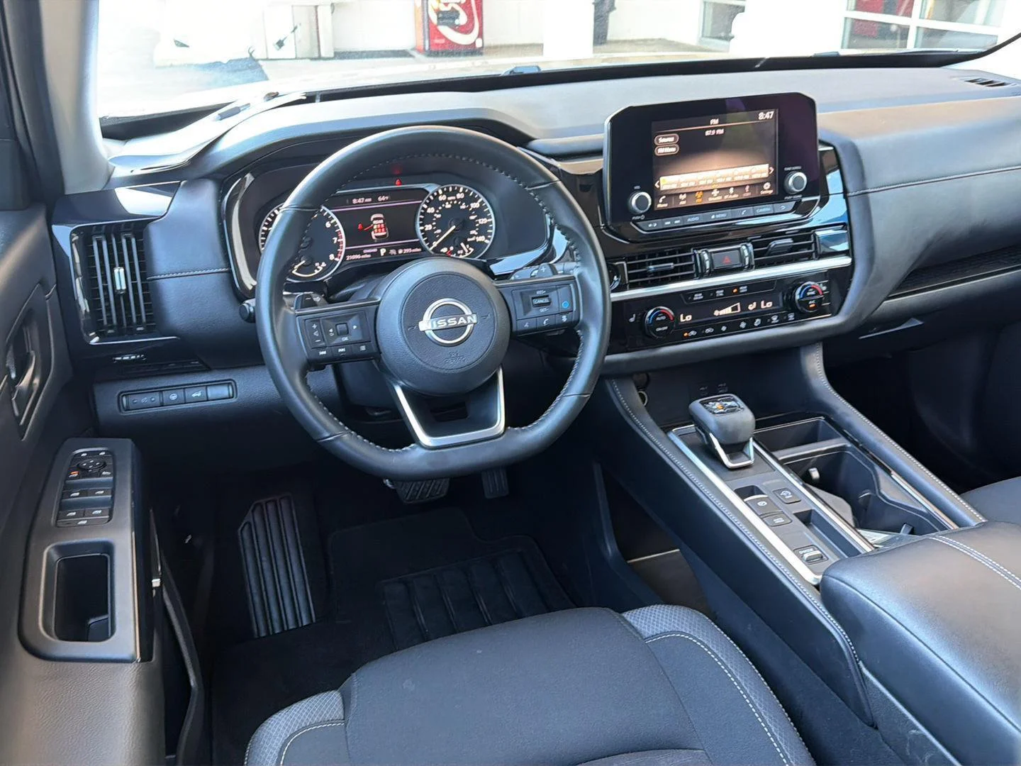 Used 2025 Gun Metallic Nissan SV image 19