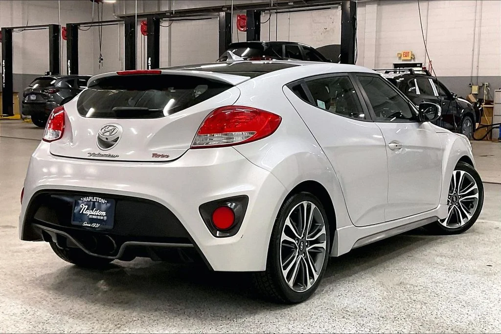 Used 2016 Silver Hyundai Turbo image 13