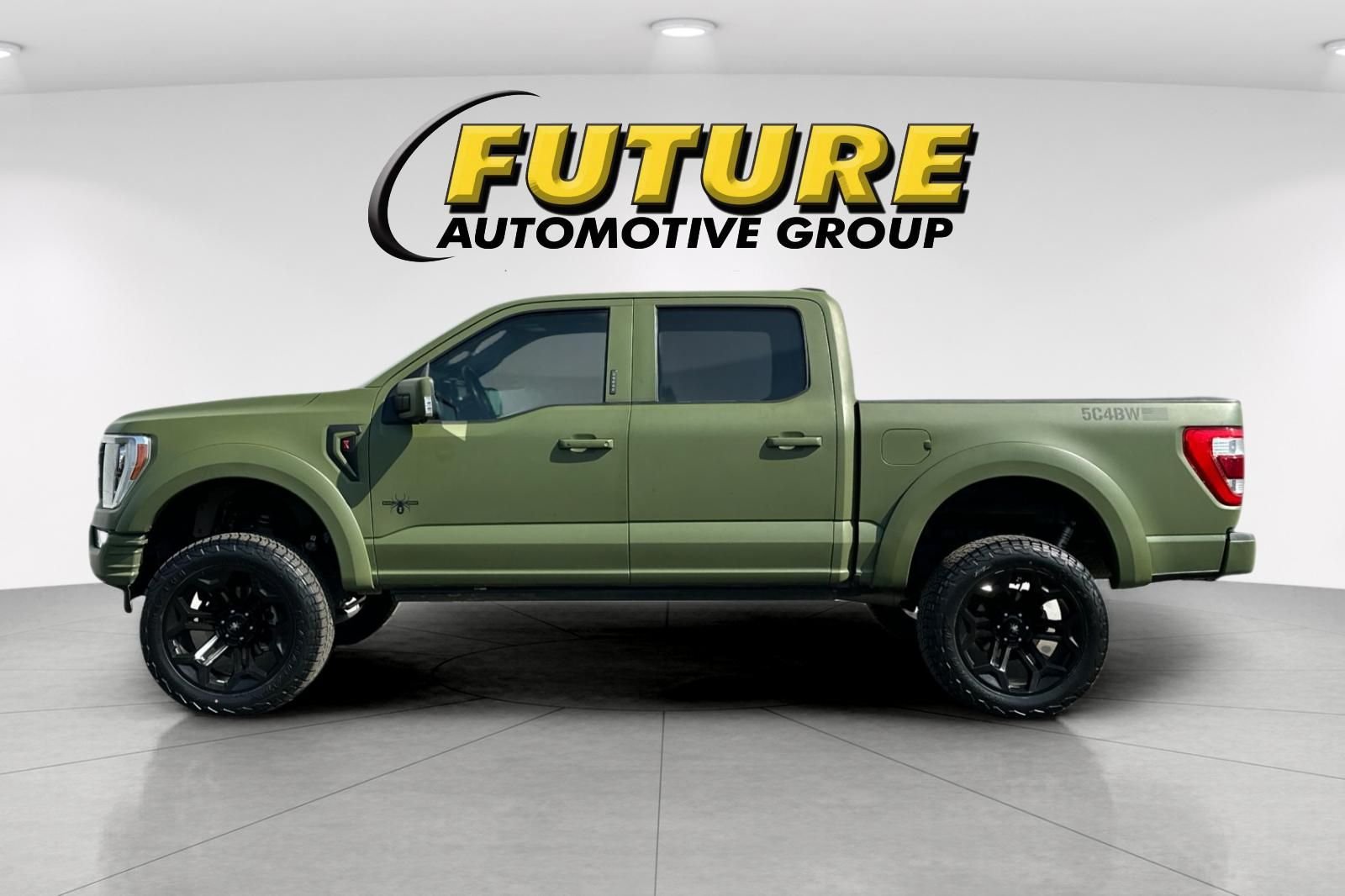 Used 2022 Black Ford Lariat image 6