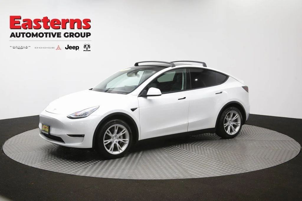 Used 2021 White Tesla Long Range image 53