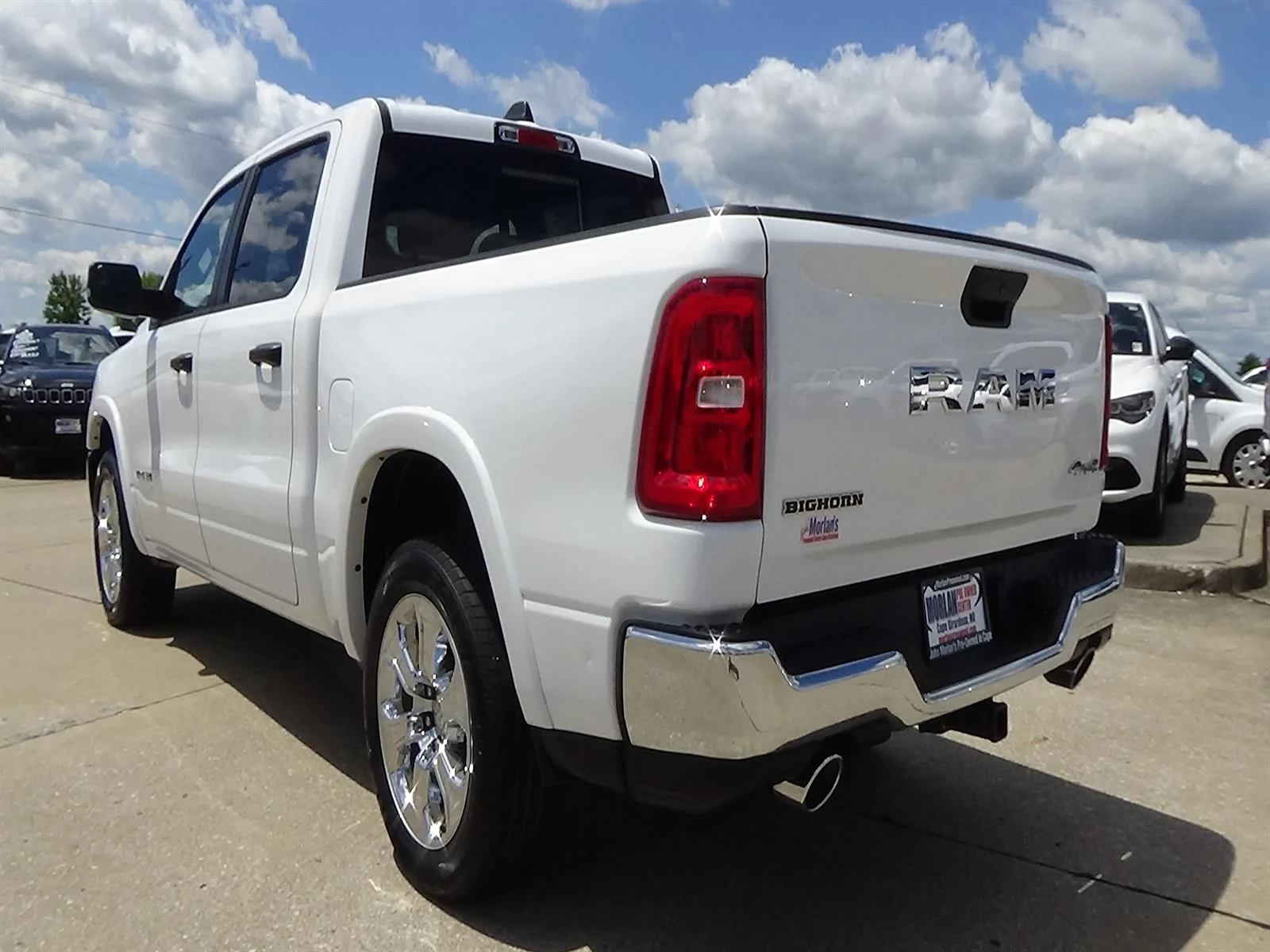 Certified Used 2025 Bright White Clear Coat (pw7) RAM Big Horn image 8