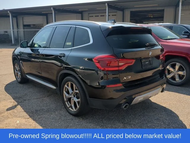 Used 2020 Black BMW xDrive30i image 2