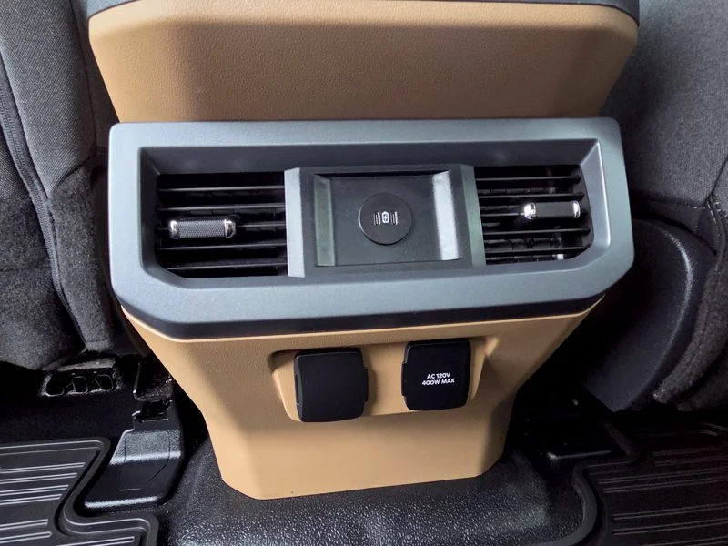 Used 2024 Brown Ford XLT image 26
