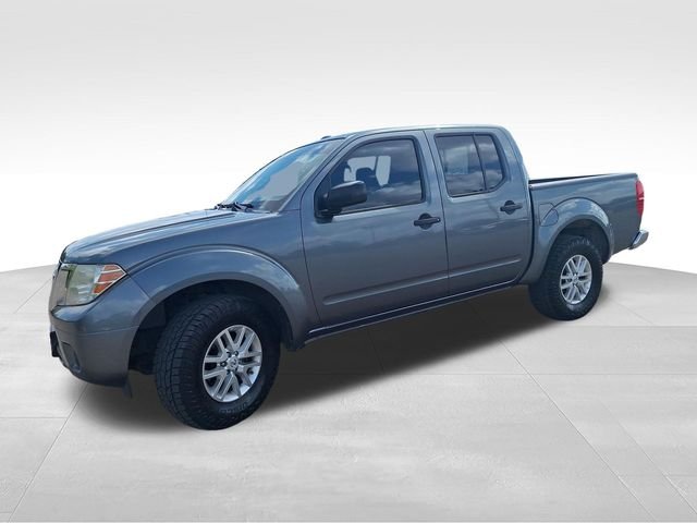 Used 2016 Gray Nissan SV image 3