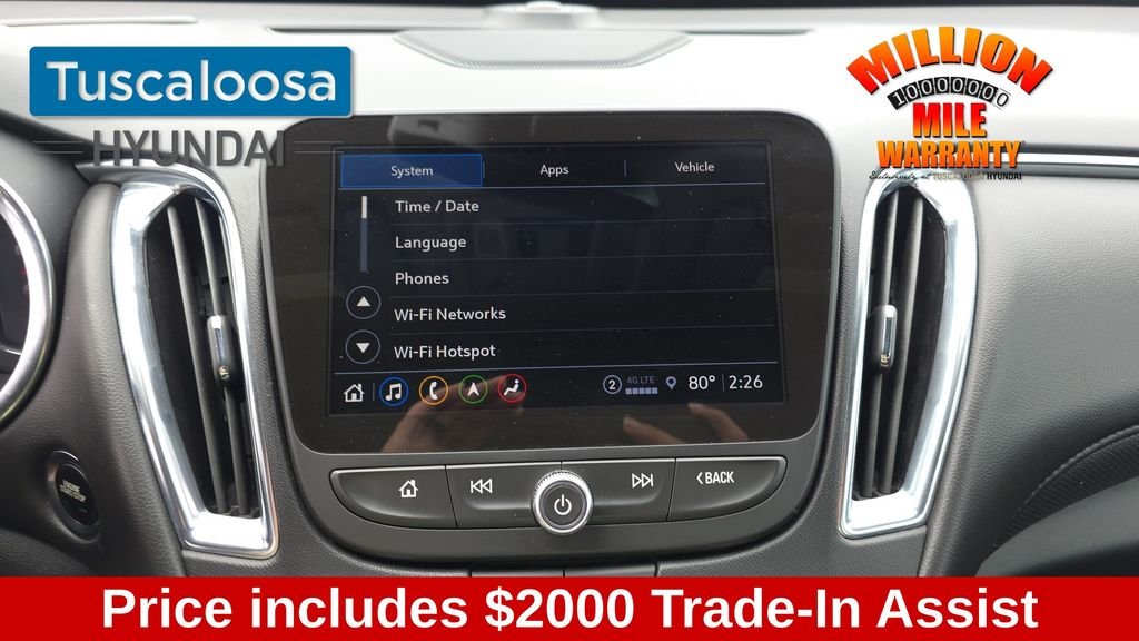 Used 2024 Gray Chevrolet LT image 18