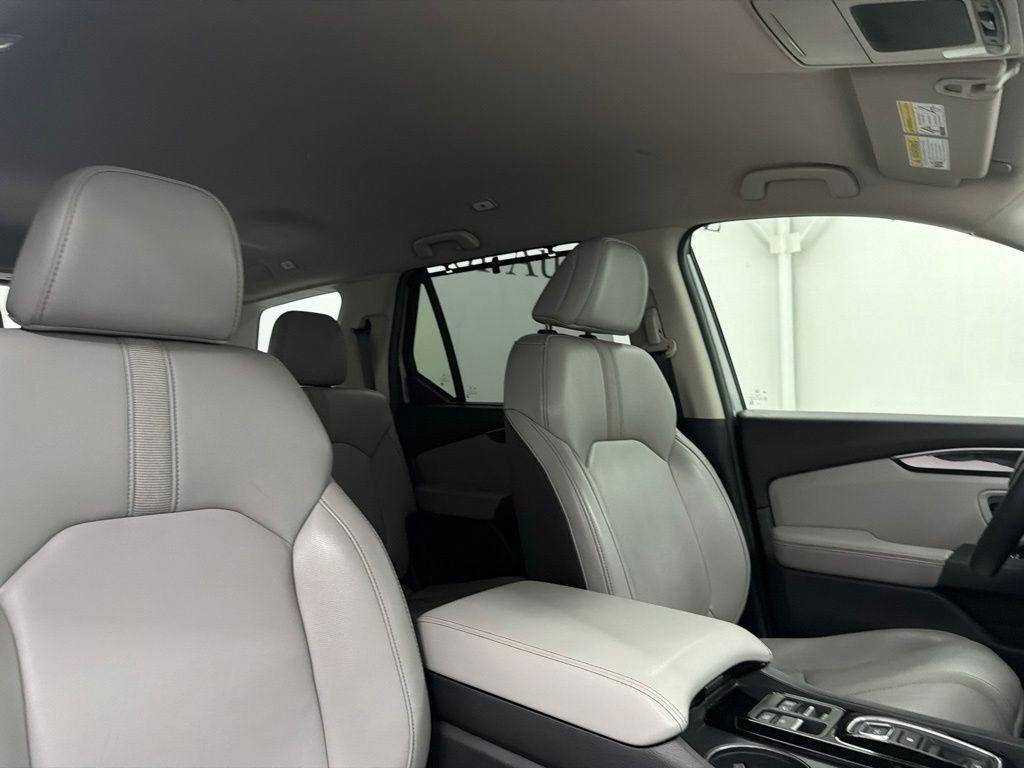 Used 2024 Silver Honda EX-L image 31