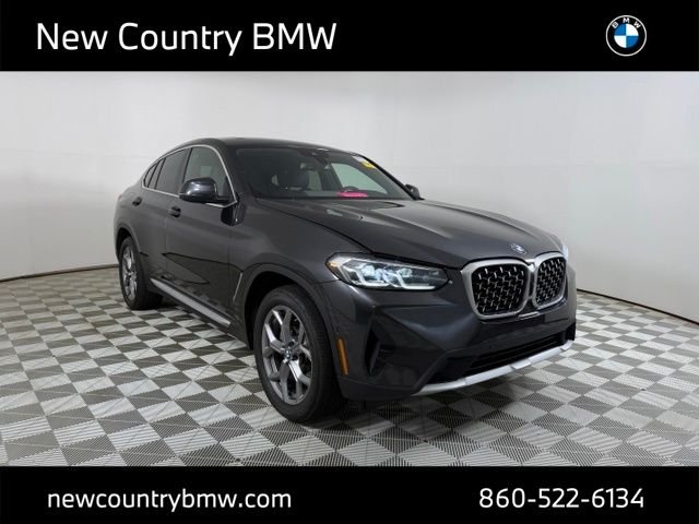 2024 BMW X4 xDrive30i's photo