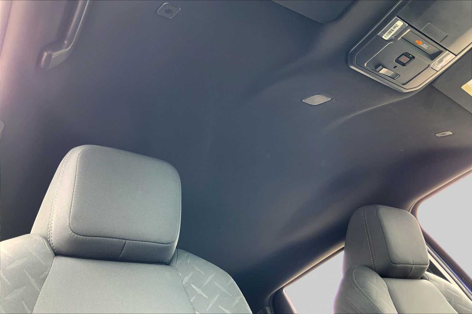 Used 2024 Blue Crush Metallic Toyota SR5 image 14