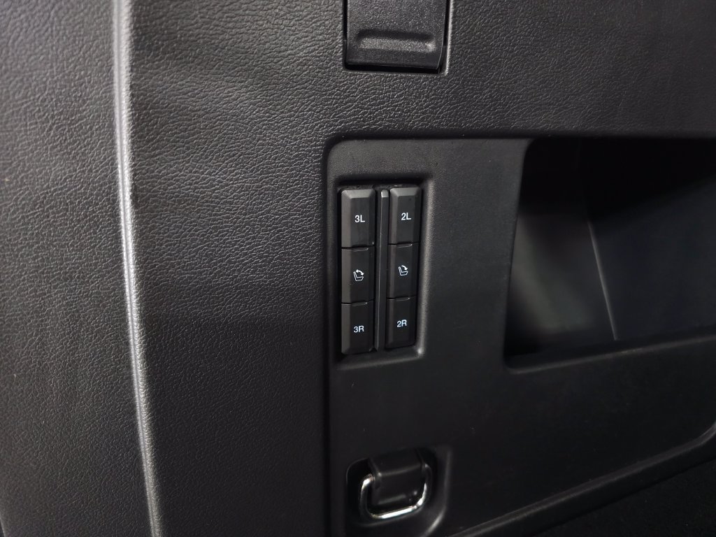 Used 2022 White Ford XLT image 7