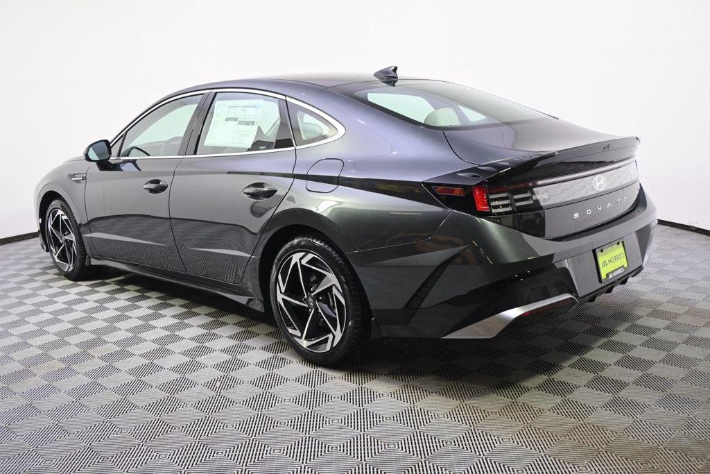 New 2026 Gray Hyundai SEL Sport image 3