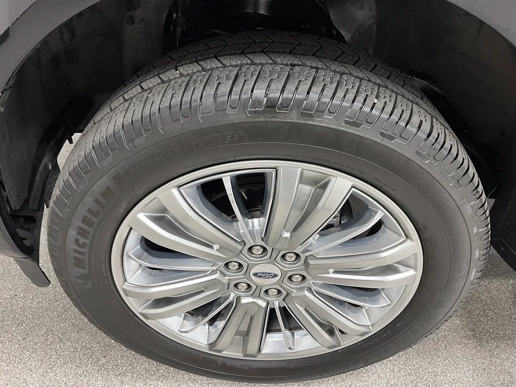 Used 2024 Black Ford Platinum image 15