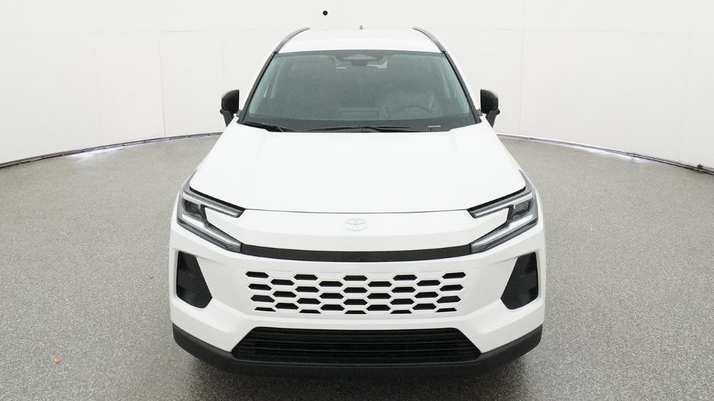 New 2026 Ice Cap Toyota XLE Premium image 9