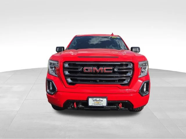 Used 2021 CARDINAL RED GMC AT4 image 9