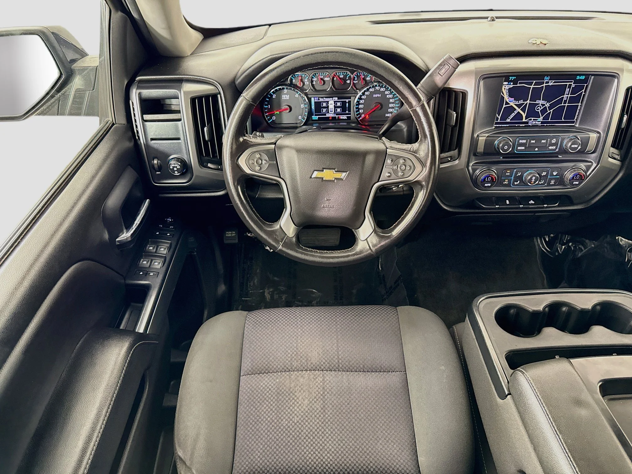 Used 2018 BLACK Chevrolet LT image 24