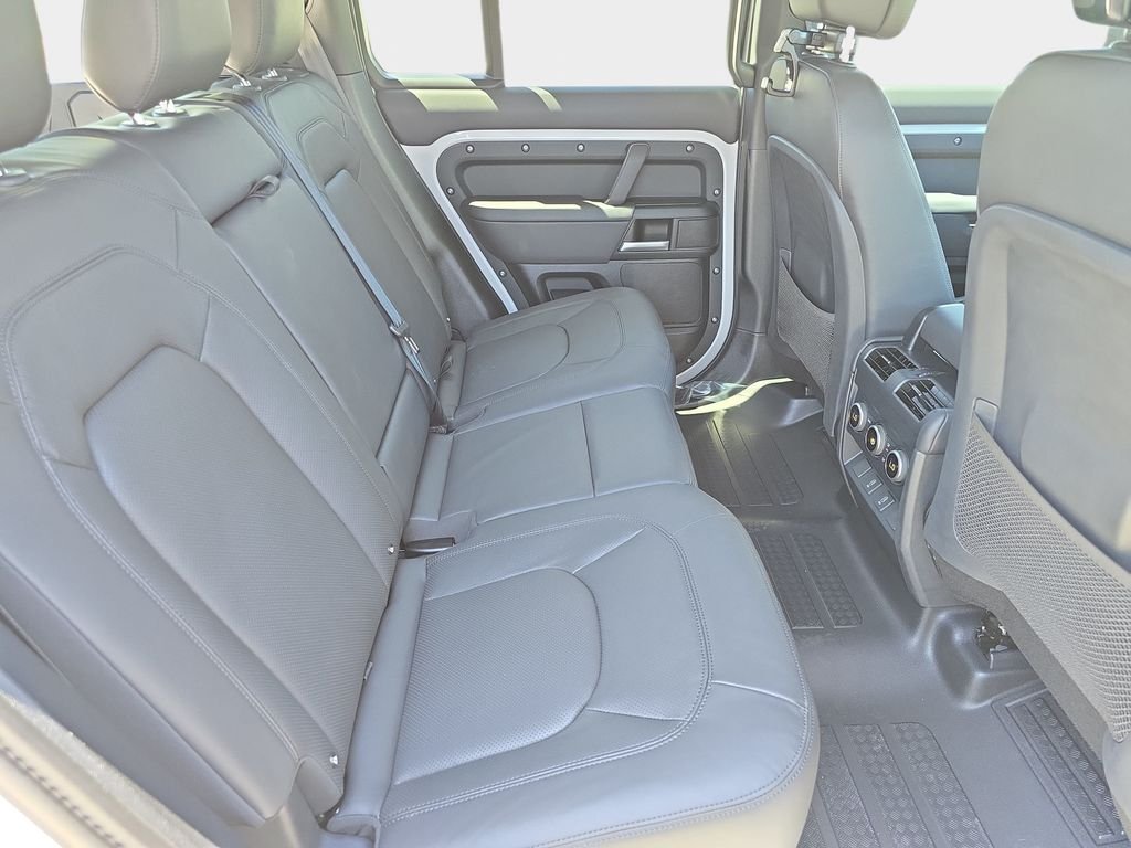 New 2026 Borasco Grey LAND ROVER X-Dynamic SE image 11