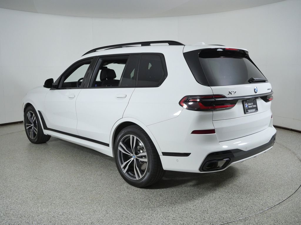 Certified Used 2026 Alpine White BMW xDrive40i image 17