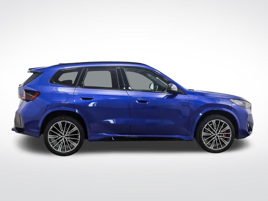 Used 2026 Blue Metallic BMW xDrive28i image 6