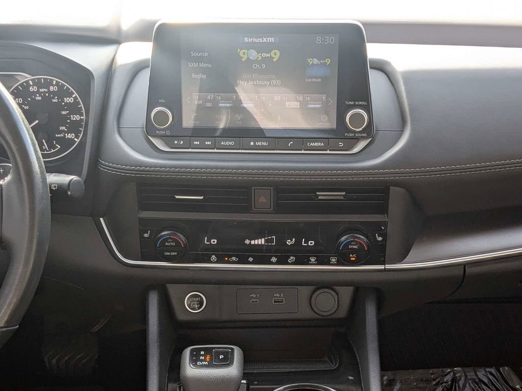 Used 2023 Silver Nissan SV image 19