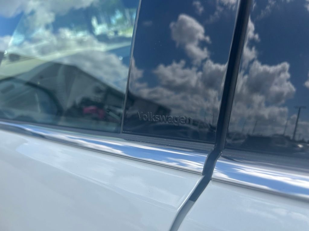 New 2026 White/off-white Volkswagen 2.0T SEL Premium R-Line image 28