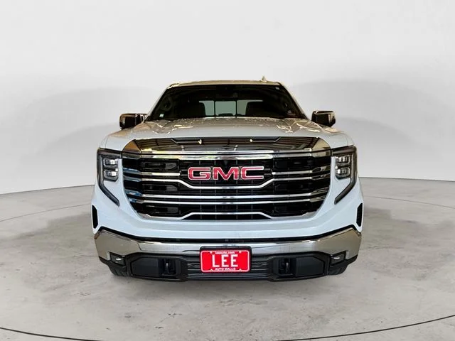 New 2026 White GMC SLT image 9