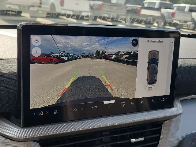 New 2027 White Metallic Ford Active image 25