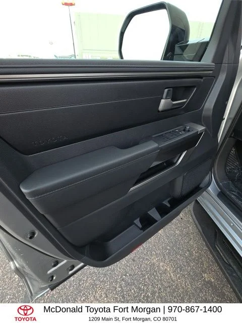 2026 Toyota Tundra SR5 - Photo 6