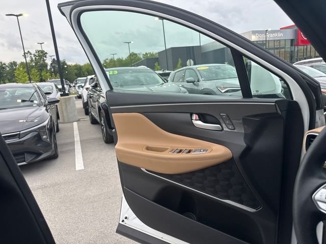 Used 2022 Gray Hyundai Calligraphy image 12