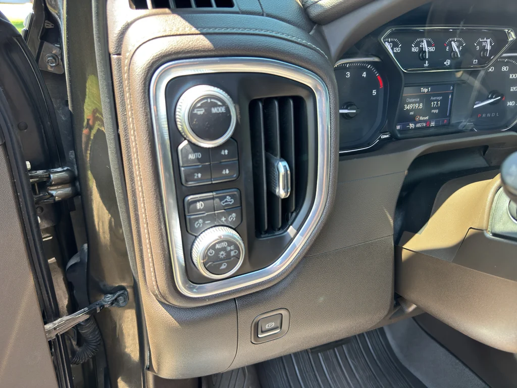 Used 2023 Forest Metallic GMC SLT image 34