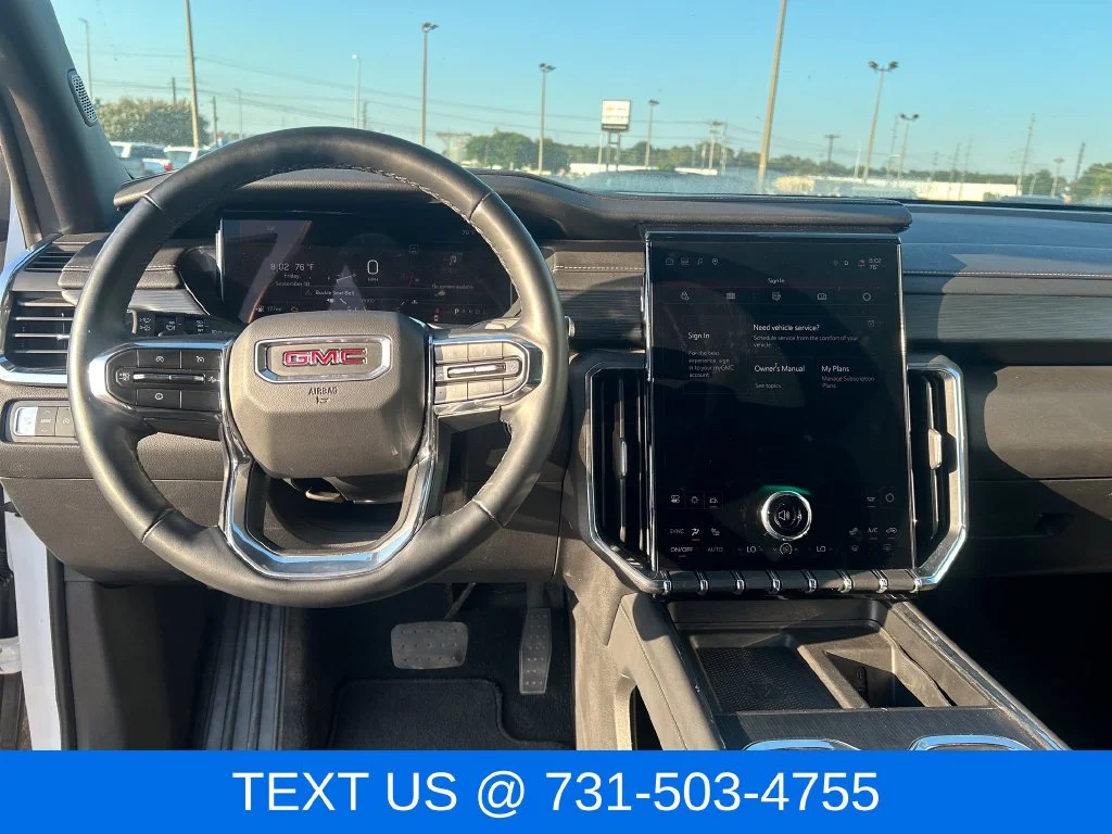 Used 2024 White GMC Elevation image 13