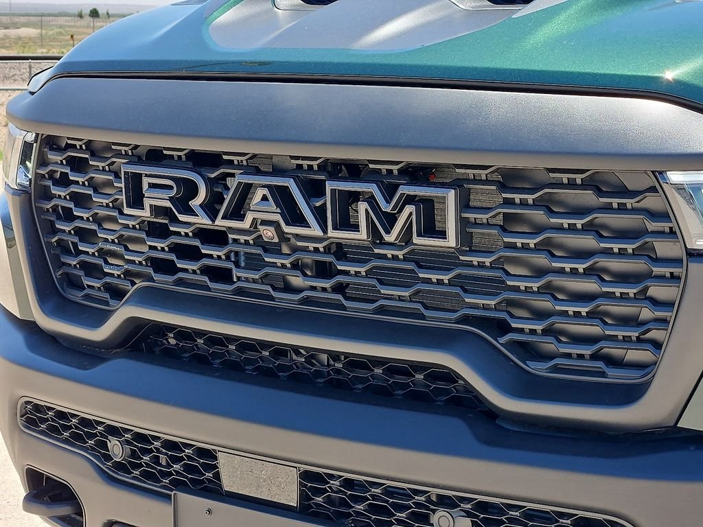 New 2026 Serrano-Green Metallic Exterior Paint RAM RHO image 7