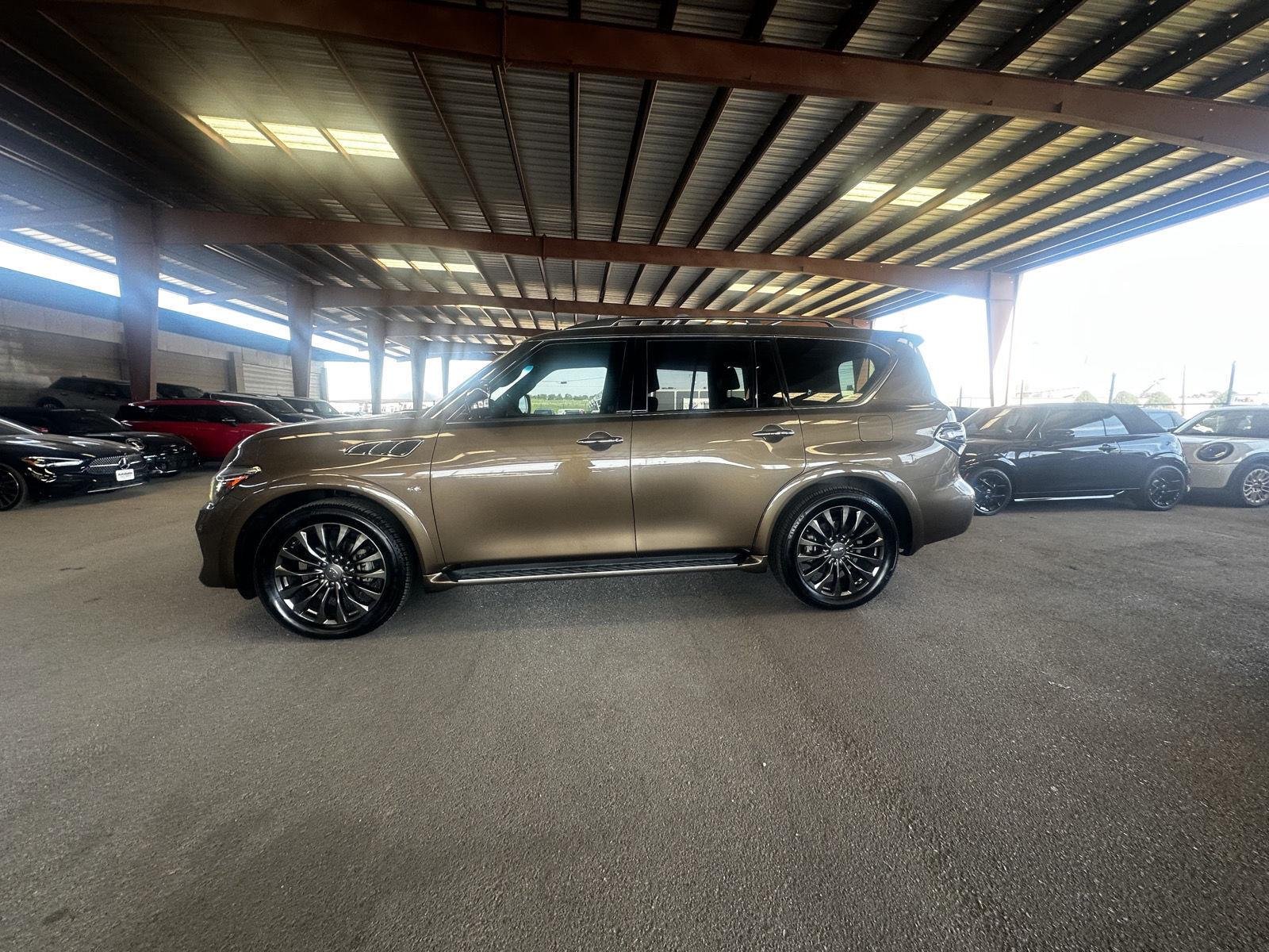 Used 2017 Dakar Bronze INFINITI Limited image 2