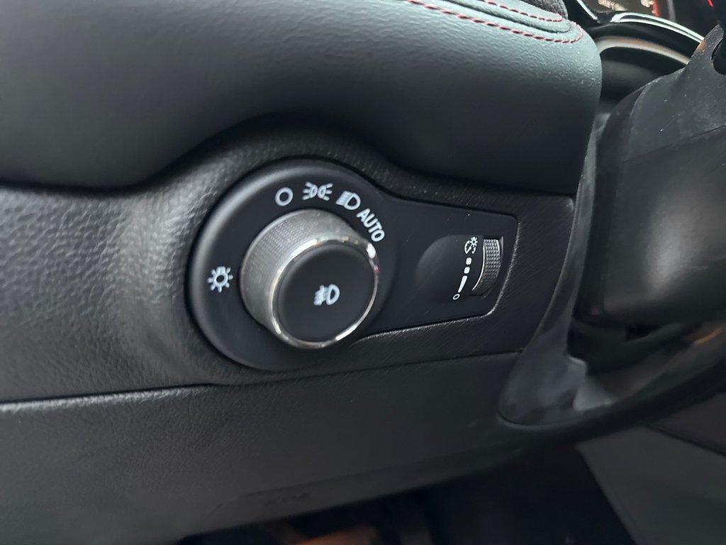 Used 2022 Destroyer Gray Clearcoat Dodge R/T AWD image 38
