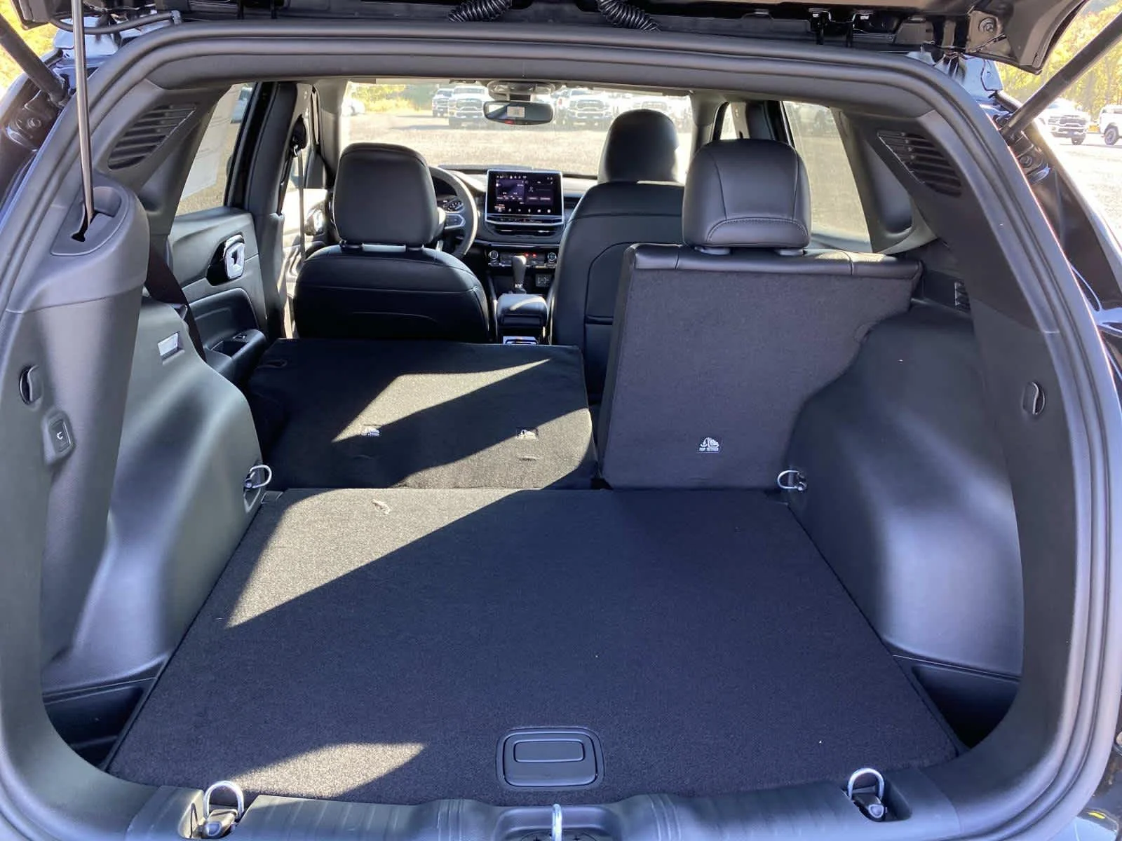 New 2026 Diamond Black Crystal Pearlcoat Jeep Limited Altitude image 5