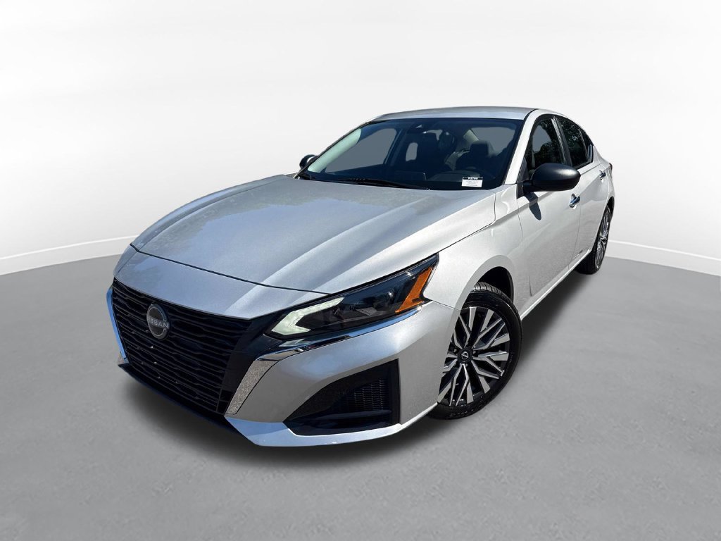 2025 Nissan Altima