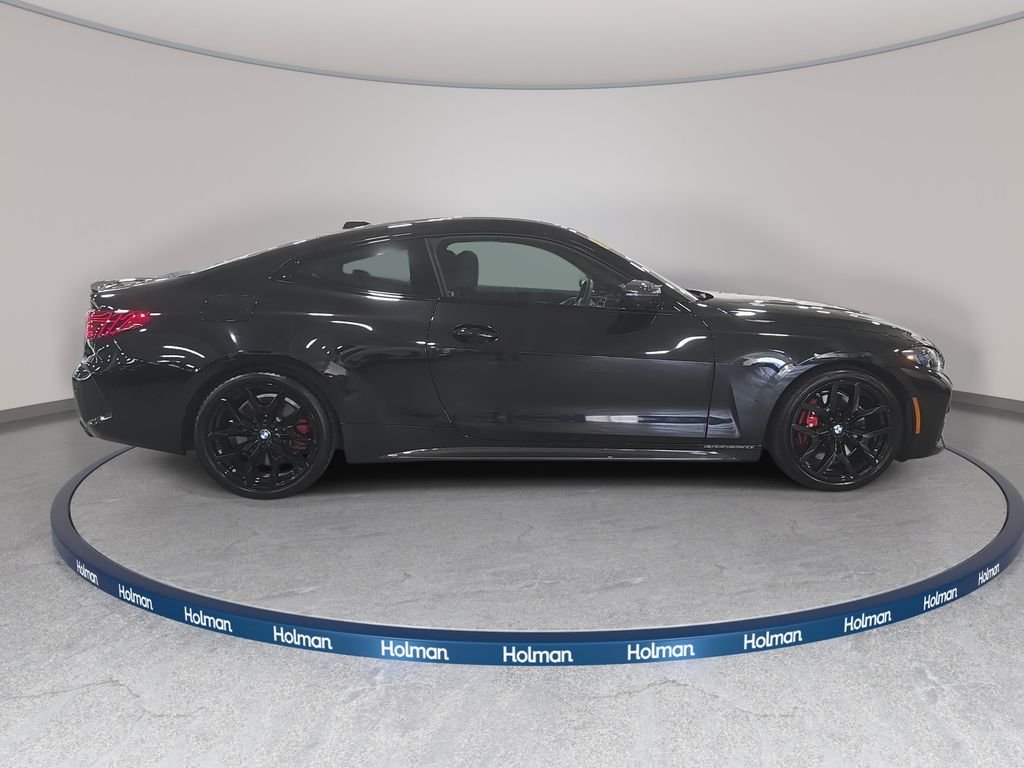 Used 2025 Black Sapphire Metallic BMW M440i image 5