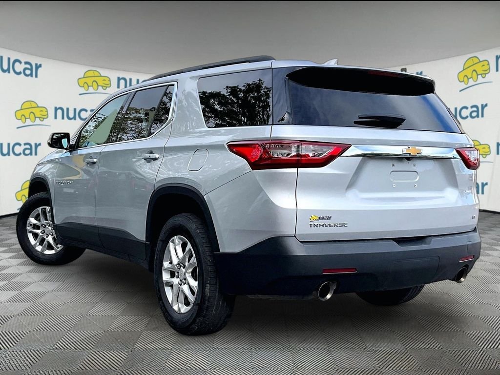 Used 2020 Silver Ice Metallic Chevrolet LT image 4